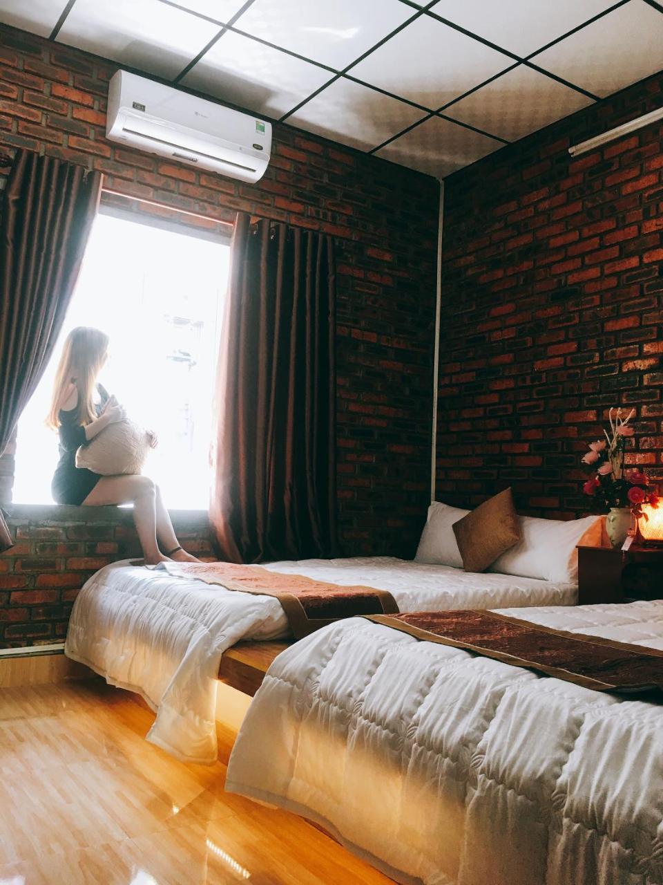 Sunshine Hostel 3 Hue Exterior photo